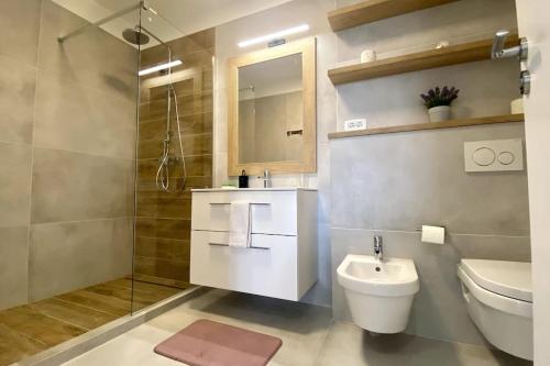 Chic & Cozy Family Apartment next to Aquapark Nymphaea, Oradea (foto 6)