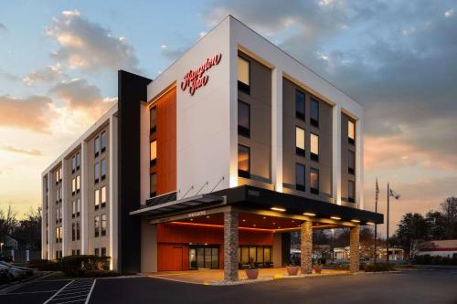 Hampton Inn By Hilton Fairfax City