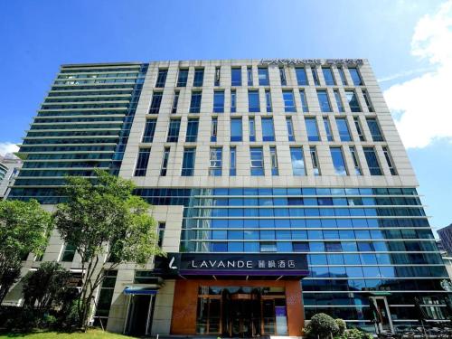 Lavande Hotel Shanghai Jing'an Shibei Gaoxin, Szanghaj