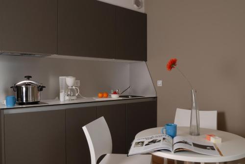 2 bedrooms, 2 beds