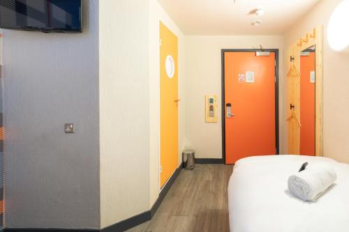 easyHotel Glasgow City - image 14