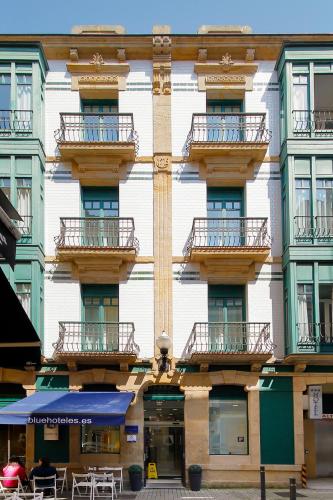 Hotel Santa Rosa, Blue Hoteles