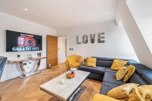Spectacular 2-Bedroom Penthouse in Marble Arch 75, Londýn (fotografie 10)