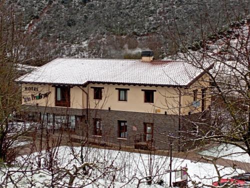 Hotel Rural Rio Molinar - ADULTS ONLY in Oña