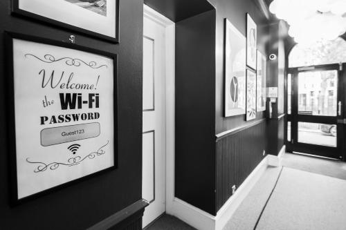 Mentone Hotel - B&B - image 2