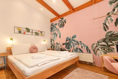 Citycenter - Netflix - AC - HappyStay