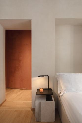 Standard Double Room on a separate building  image 7