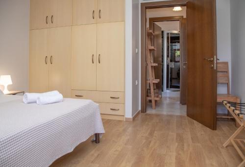 Cozy Apartment With Outside Space & Garden