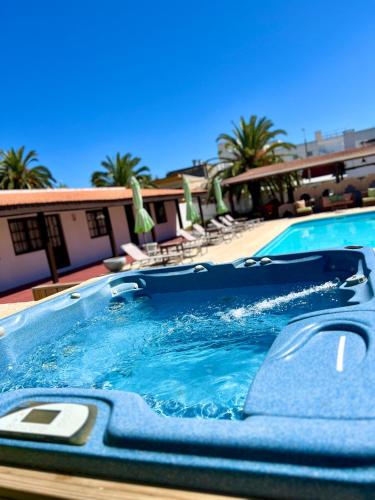 حديقة, فندق كونكورد (Hotel Concorde) in Peninsula