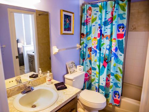 Spacious Townhome Ocala, Central Location, Newly Renovated, Pets Welcome in Ocala, USA