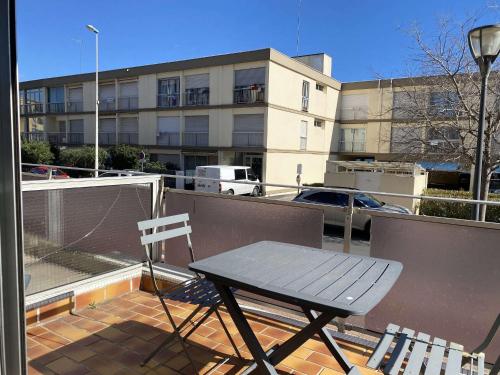 Charmant T1 avec Terrasse, Véranda et Climatisation à Balaruc-les-Bains, Exposé Sud, 2 Étoiles (Charmant T1 avec Terrasse, Veranda et Climatisation a Balaruc-les-Bains, Expose Sud, 2 Etoiles) in Balaruc-les-Bains