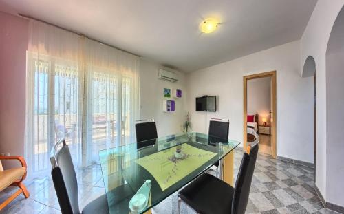 Apartments CVITA Holiday, Rogoznica (photo 2)