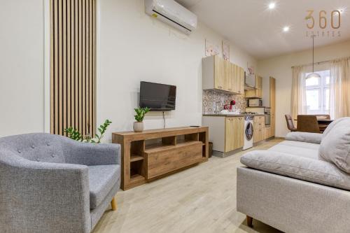 Authentic & Spacious 3BR home with Private Terrace by 360 Estates, Rabat (photo 10)