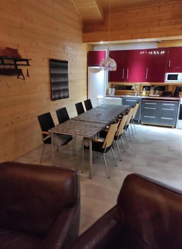 Beautiful and spacious lakeside cottages in Imatra