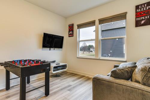 Quiet Avon Home - Near Indianapolis Speedway! in Avon, USA