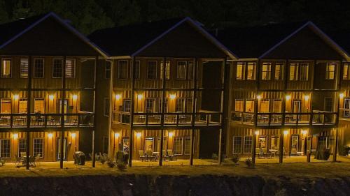 Keweenaw Waters Resort in Houghton, USA