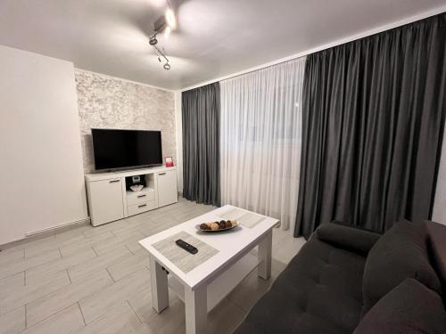 WHITE & SILVER LUXURY Apartament, Krajowa (zdjęcie 9)