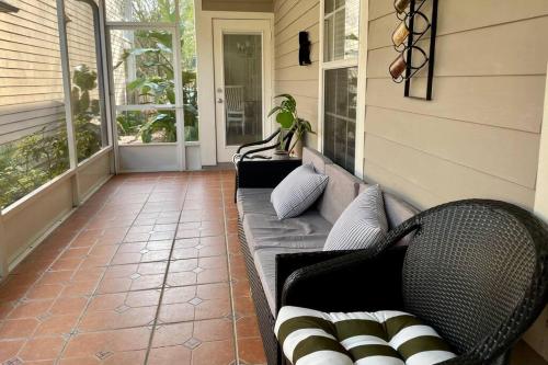 GREAT3Bed&3bath. 2balconies. Perfect Gainesville neighborhood in West Hills, USA
