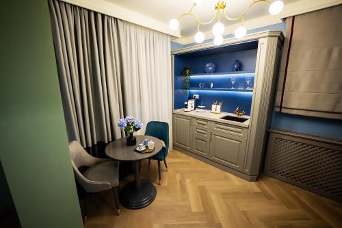 Tempus Room Type - King Studio