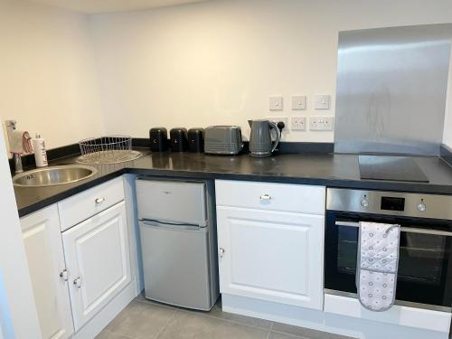 Ground floor basement apartment in Ebbw Vale