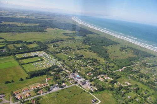 Tornby Strand Camping Cottages - image 10