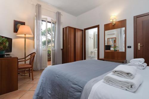 Comfort Rooms Villa Gaia Tor Vergata - image 8