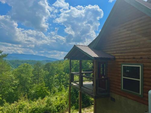 Budros Bungalow in Townsend, USA