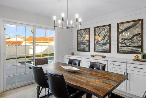1 Story, 3 BR Home w Hot tub, Pool Grill, Firepit, Las Vegas (foto 5)