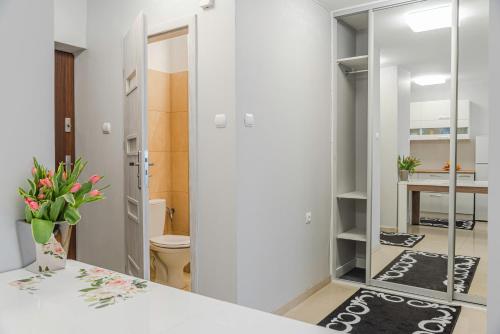 Comfy flat in the City center. Great view. 5