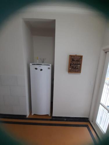Casa com piscina confortável e ótima localização - image 3