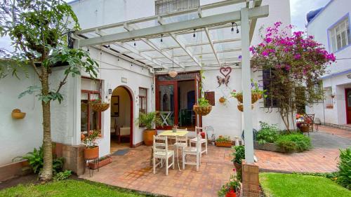 Sakti Hostal B&B, Quito