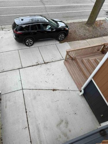 Private Home w/parking, Central Location in Milwaukee, USA