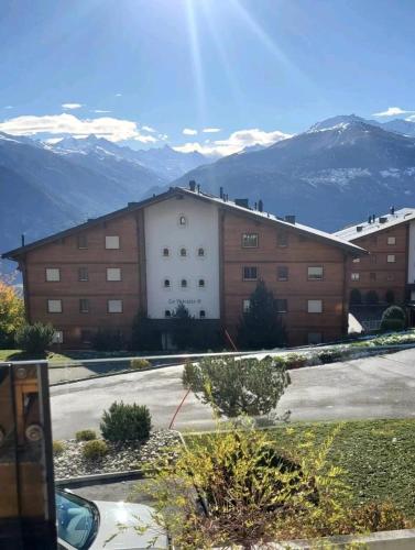 Appartement Nour in Randogne, Schweiz