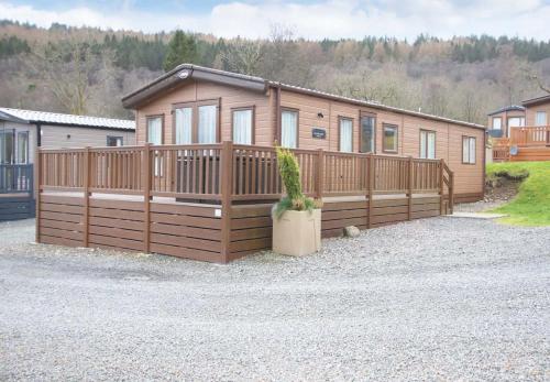 Pet friendly Platinum Caravan 3 Bed