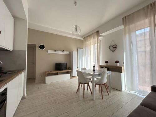 Dante Apartment by FlorenceHospitality com, Florencja