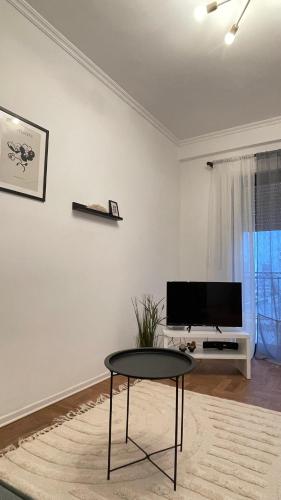 Simplicity Center Apartment, Tirana (photo 7)