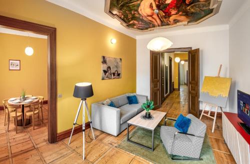 Two-Bedroom Apartment with Balcony image 6