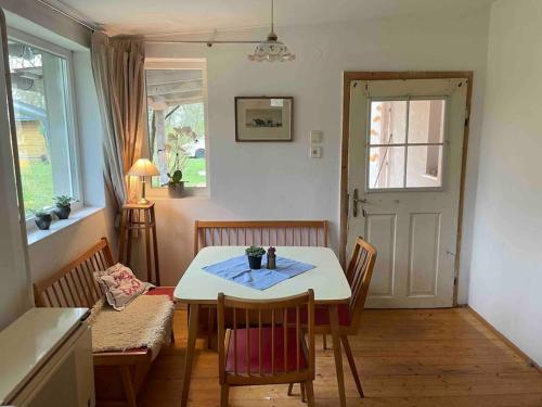 Charmantes Arkadenhaus mit großem Garten in ร็อจท็อกมัสซาจ