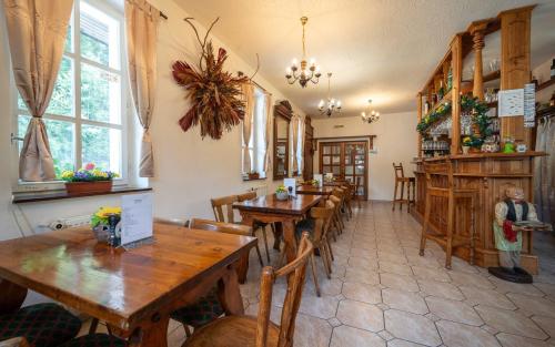 Restaurant, Hotylek na Myte in Harrachov
