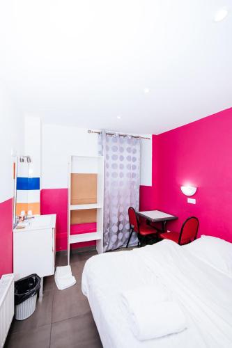 Hotel De La Poste - image 14