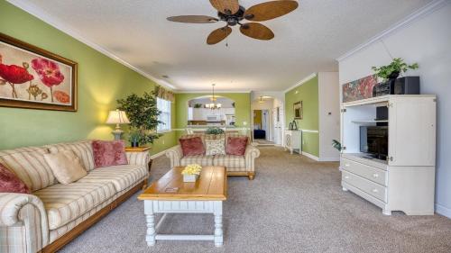 325 River Crossing Condo - image 10