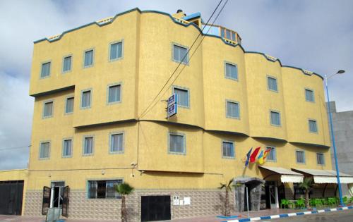 Residencia Hotelera Canalina in Akhfennirr