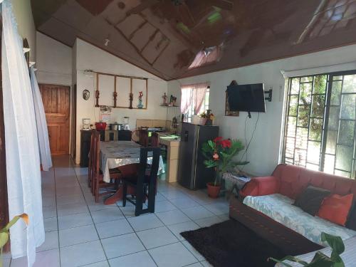 Tortuguero family house hostel