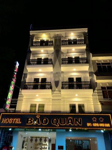 Bảo Quân Hotel near Tra Su Forest