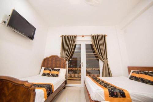 Baoguan Mountain Hotel