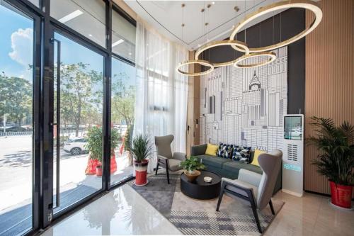. City Comfort Inn Ezhou Wuyue Plaza
