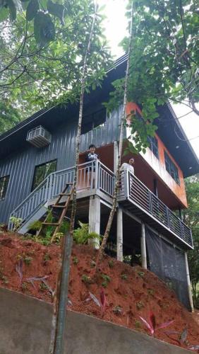 Cozy Lake House Accommodation for 10 to 15 guests in Cavinti