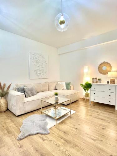 URBAN JUNGLE Apartment old town Air Conditioned, Bratislava (photo 2)
