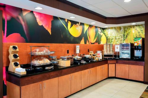Ételek és italok, Fairfield by Marriott Inn & Suites Lakeland Plant City in Plant City (Florida)