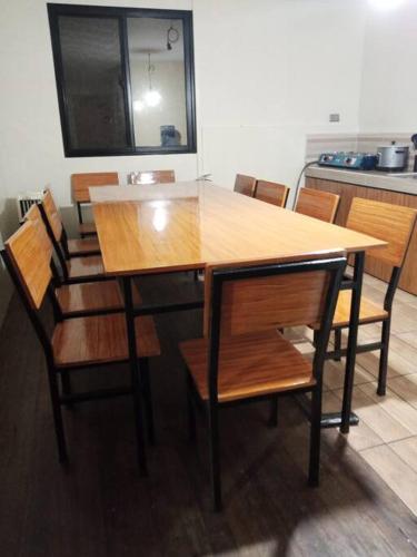 Cozy Lake House Accommodation for 10 to 15 guests in Cavinti